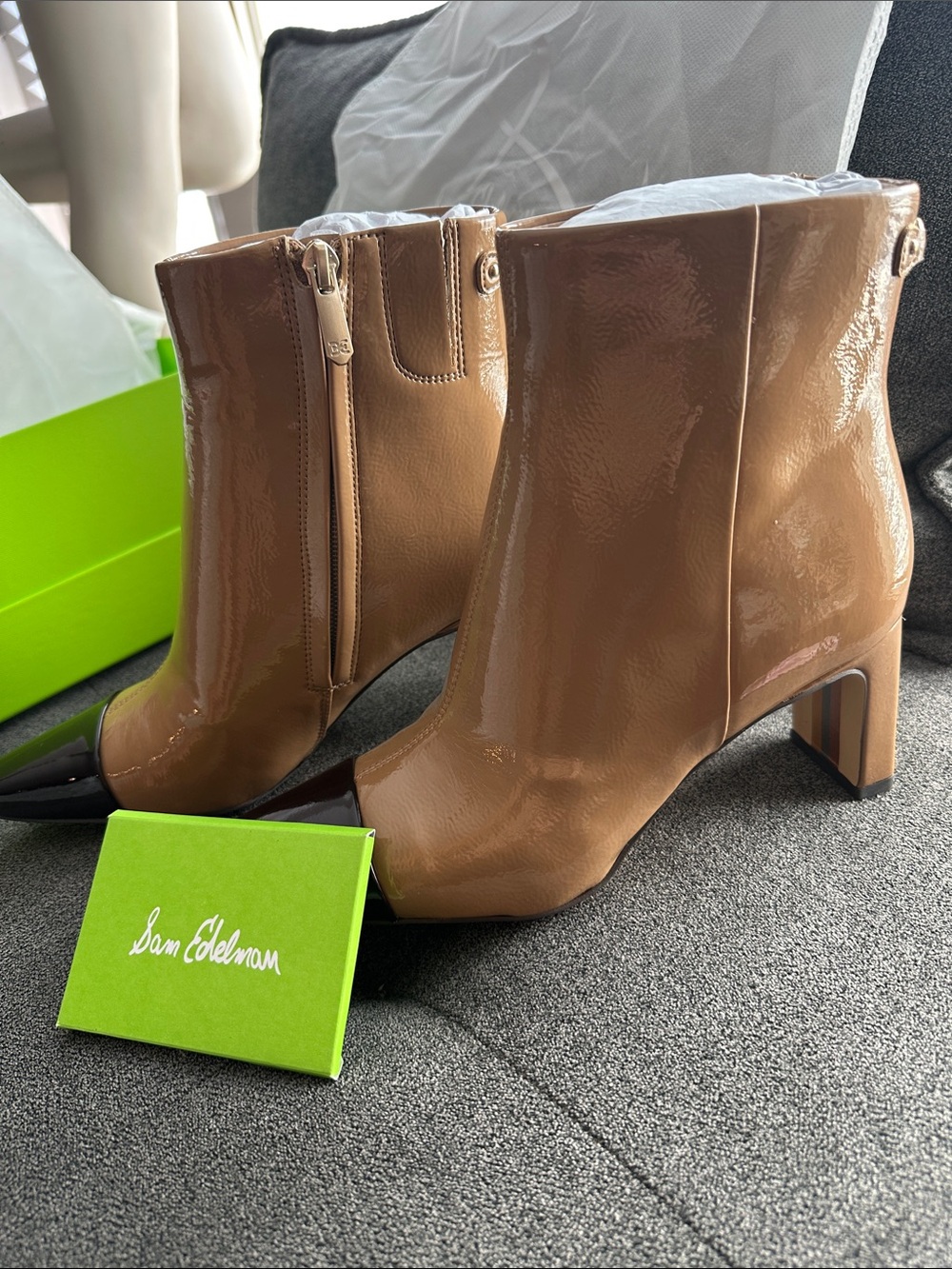 Sam Edelman Women's Saige 2 Ankle Boot Tan Sand Chocolate New In Box size 6 Med